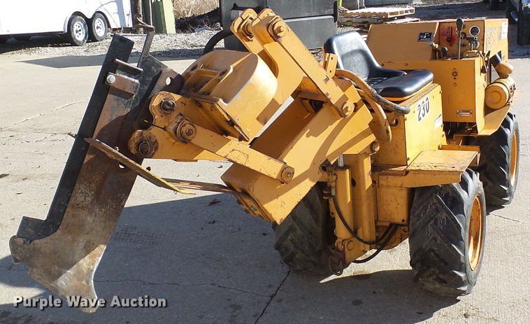 image for item DD1986 Case Maxi Sneaker vibratory plow