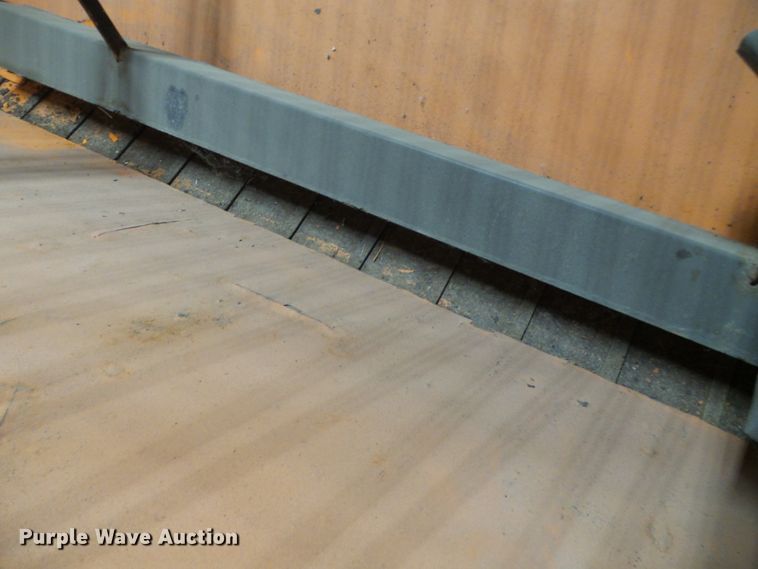 image for item DD1988 Salt Dogg SCH096CX spreader