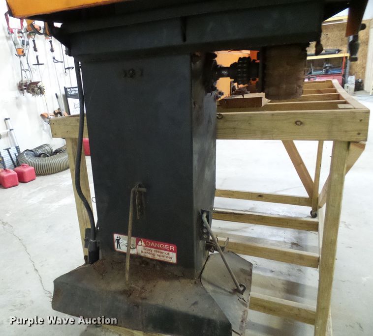 image for item DD1988 Salt Dogg SCH096CX spreader