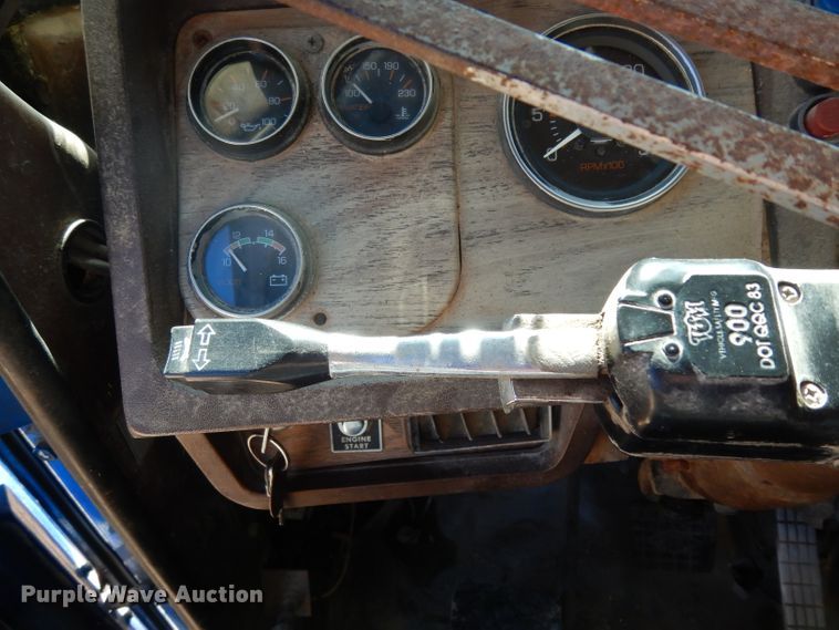 image for item DD3023 1985 White WCM dump truck