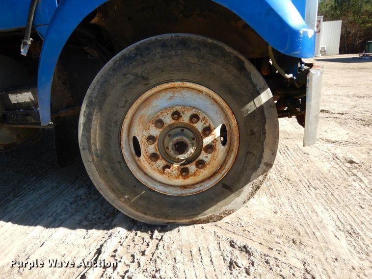 image for item DD3023 1985 White WCM dump truck