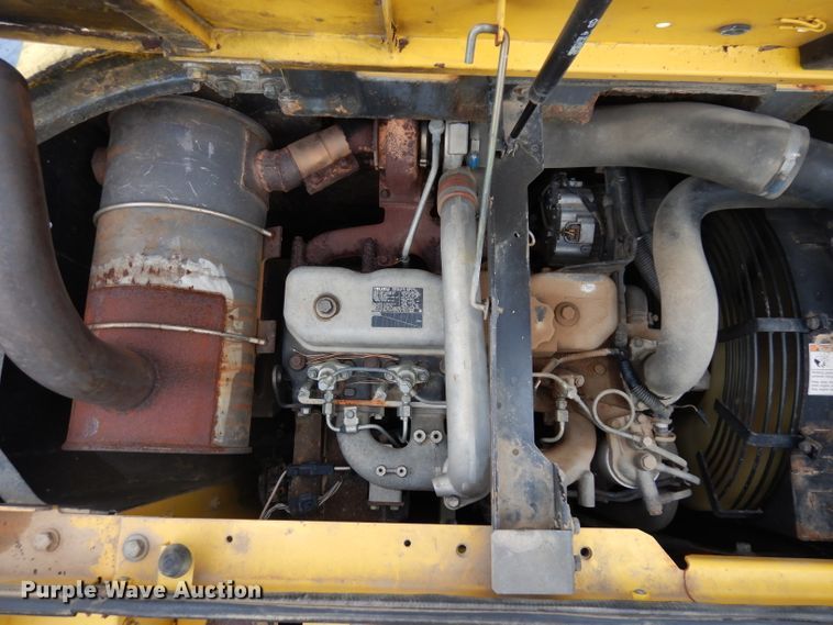 image for item DD3034 2006 Kobelco SK135SRLC-1E excavator