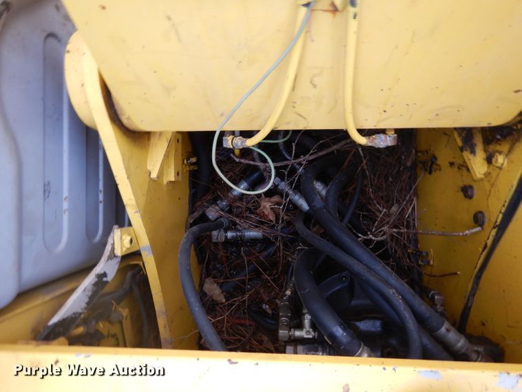 image for item DD3034 2006 Kobelco SK135SRLC-1E excavator