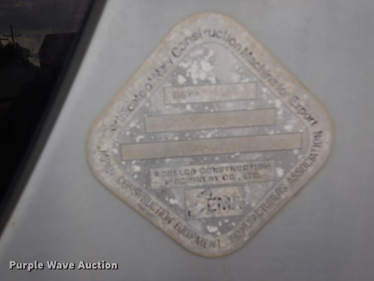 image for item DD3034 2006 Kobelco SK135SRLC-1E excavator