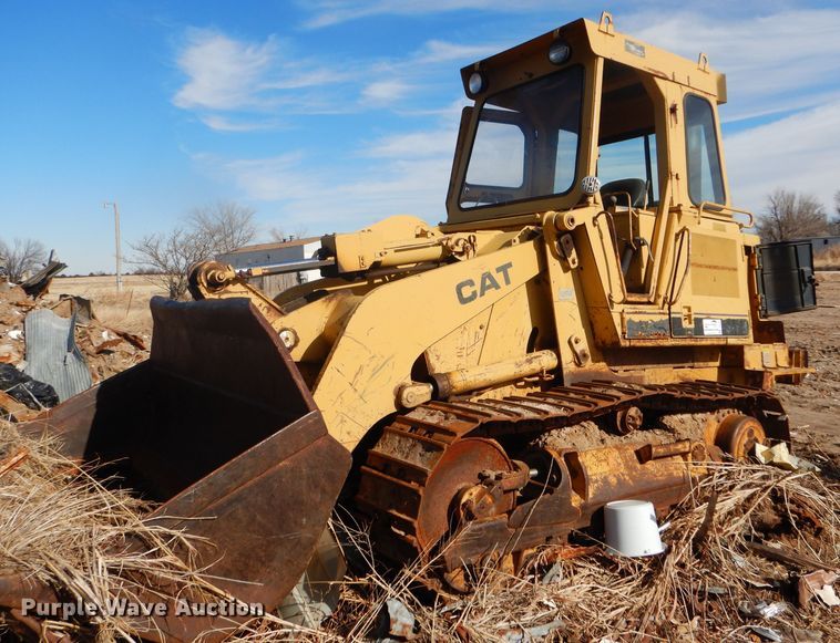 image for item DE1347 1987 Caterpillar 943 track loader
