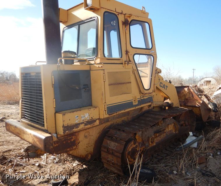 image for item DE1347 1987 Caterpillar 943 track loader