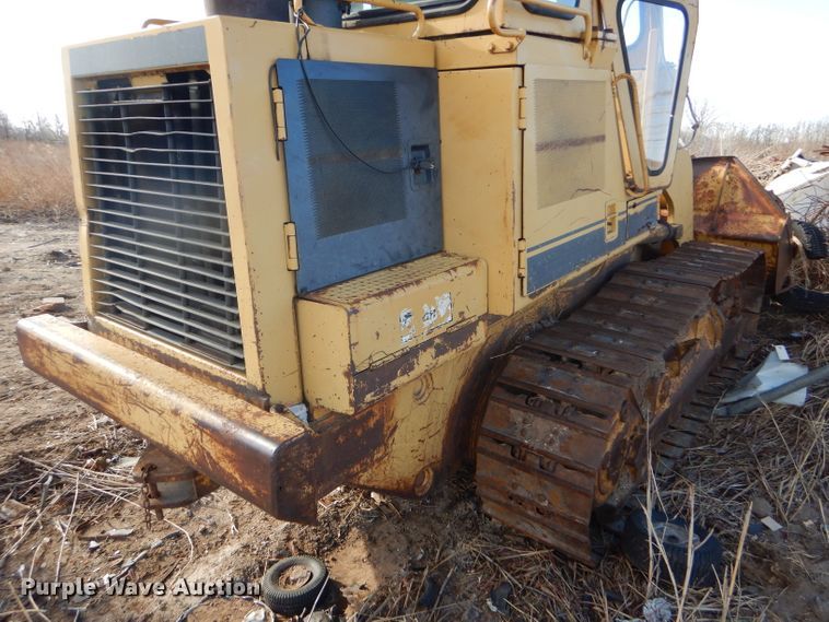 image for item DE1347 1987 Caterpillar 943 track loader