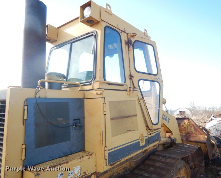 image for item DE1347 1987 Caterpillar 943 track loader