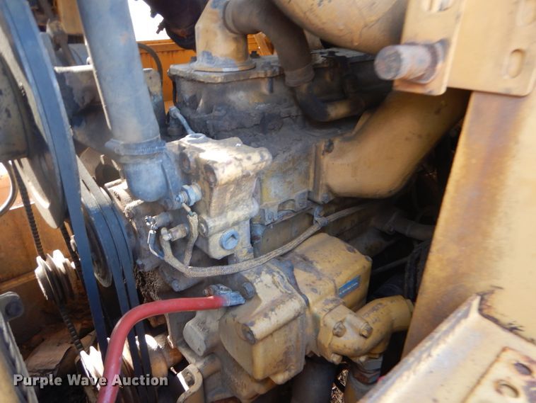 image for item DE1347 1987 Caterpillar 943 track loader