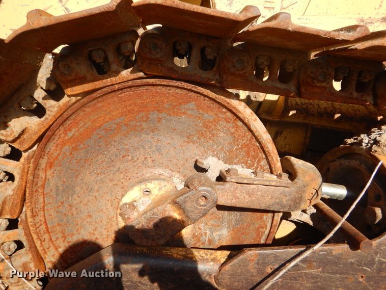 image for item DE1347 1987 Caterpillar 943 track loader