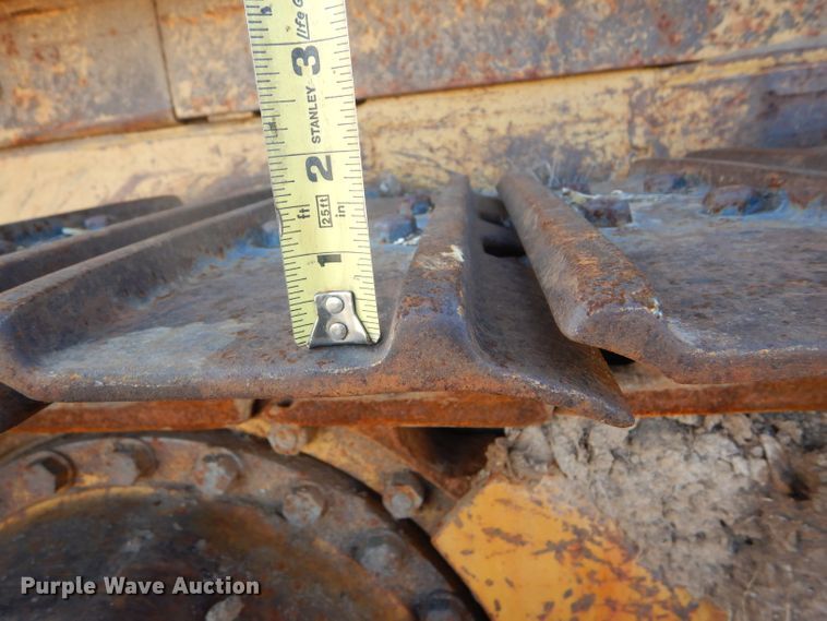 image for item DE1347 1987 Caterpillar 943 track loader