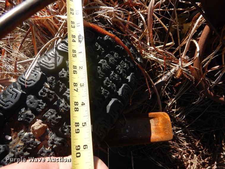 image for item DE1347 1987 Caterpillar 943 track loader