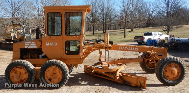image for item DH5070 1977 Fiat-Allis M65D rigid frame motor grader