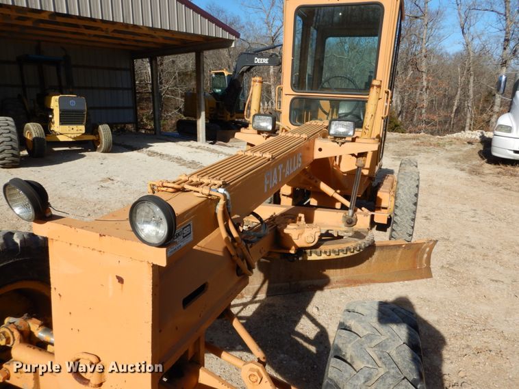 image for item DH5070 1977 Fiat-Allis M65D rigid frame motor grader