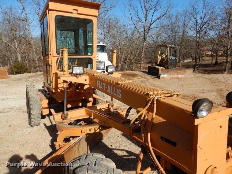 image for item DH5070 1977 Fiat-Allis M65D rigid frame motor grader