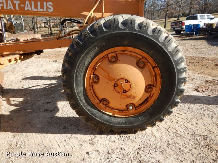 image for item DH5070 1977 Fiat-Allis M65D rigid frame motor grader