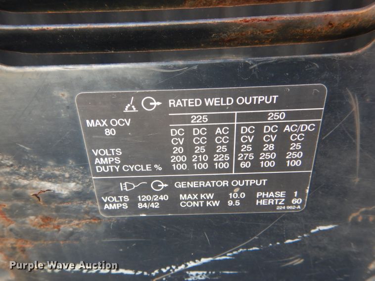 image for item DH6277 Miller Bobcat 225 welder/generator