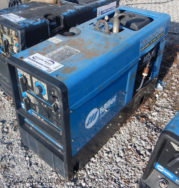 image for item DH6278 Miller Bobcat 250 welder