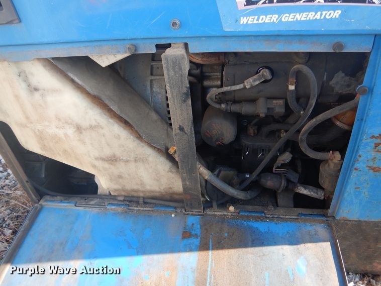 image for item DH6280 Miller Bobcat 250EFI AC/DC welder