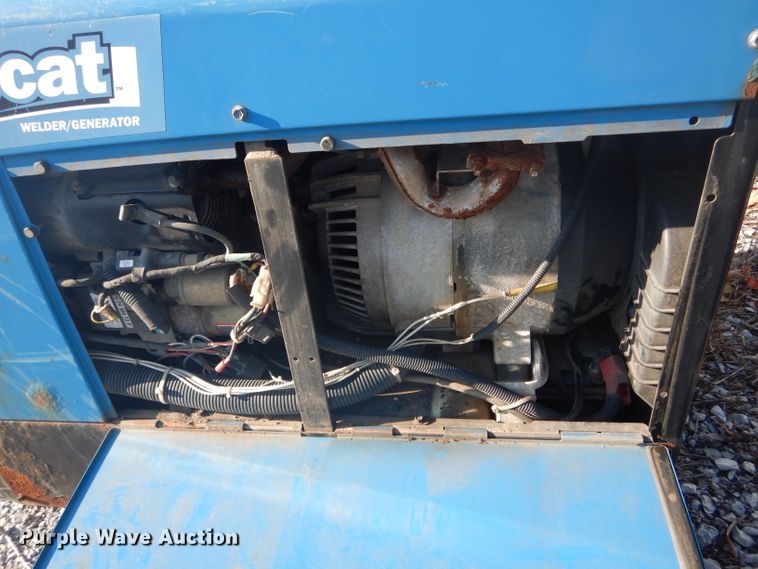 image for item DH6280 Miller Bobcat 250EFI AC/DC welder