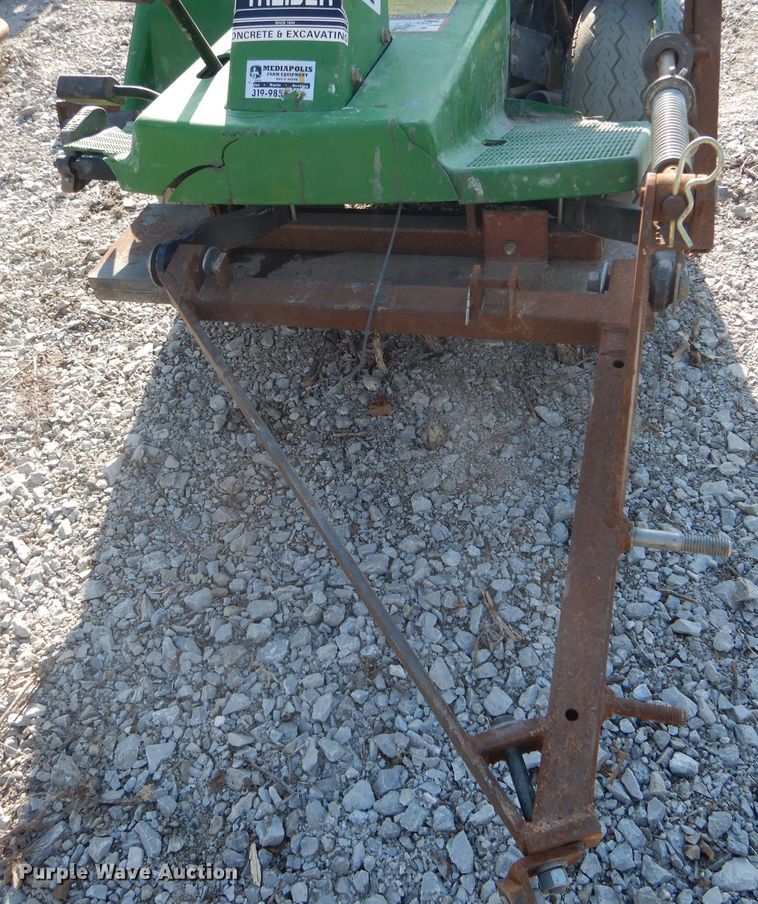 image for item DH6282 John Deere F525 lawn mower