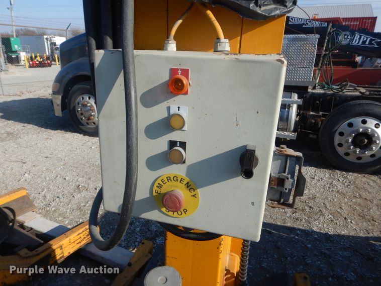 image for item DH6284 (6) lifts