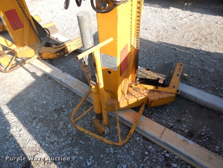 image for item DH6284 (6) lifts