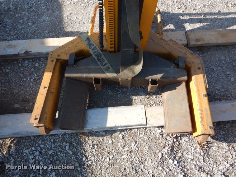 image for item DH6284 (6) lifts