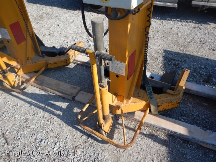 image for item DH6284 (6) lifts