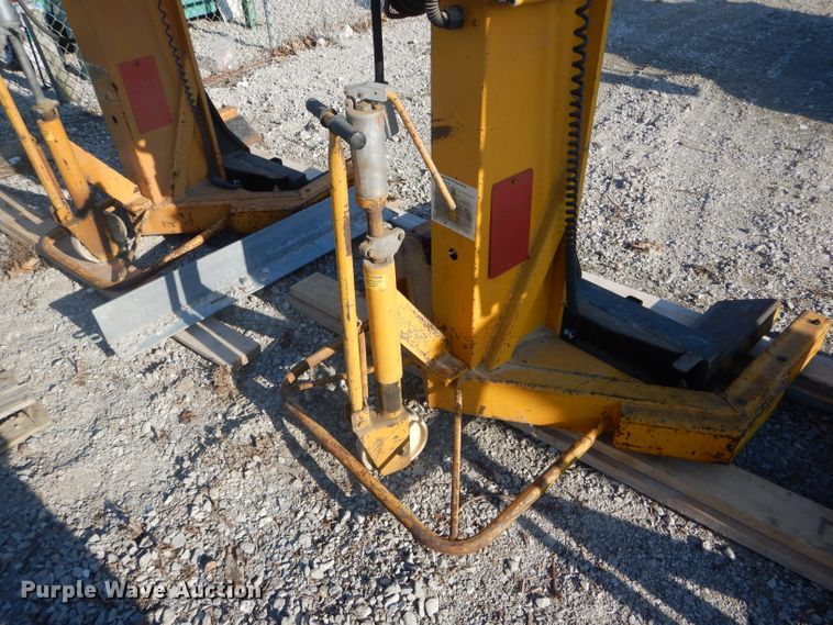 image for item DH6284 (6) lifts