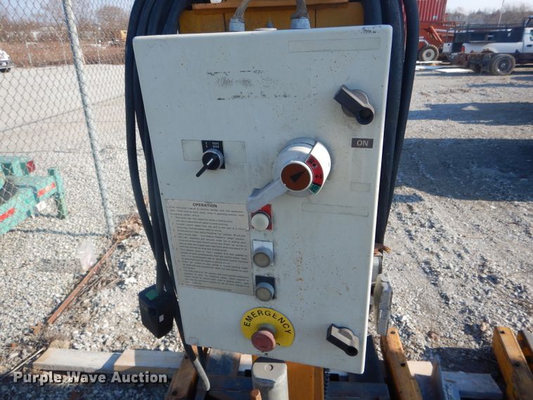 image for item DH6284 (6) lifts