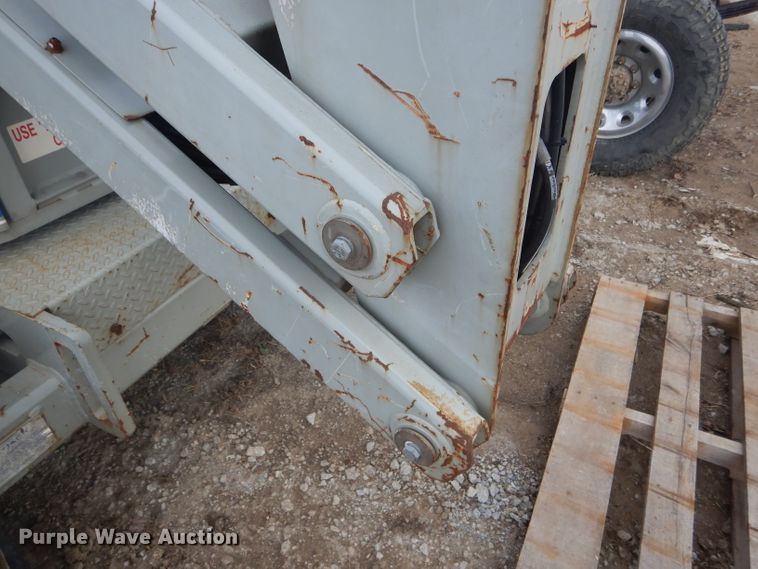 image for item DH6288 Sky Jack SJKB-40C boom lift