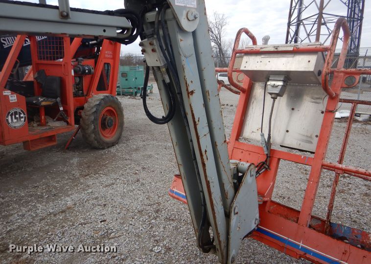 image for item DH6288 Sky Jack SJKB-40C boom lift