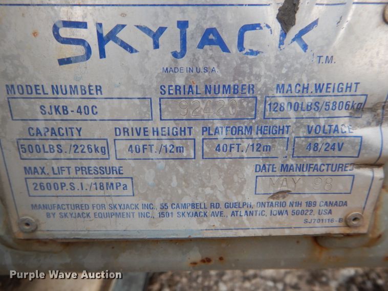 image for item DH6288 Sky Jack SJKB-40C boom lift