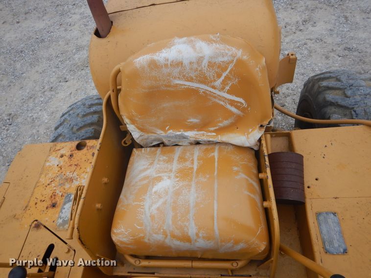 image for item DH6296 1964 Caterpillar 922B traxcavator wheel loader