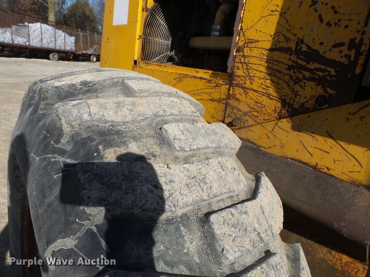 image for item DH7833 1990 John Deere 644E wheel loader