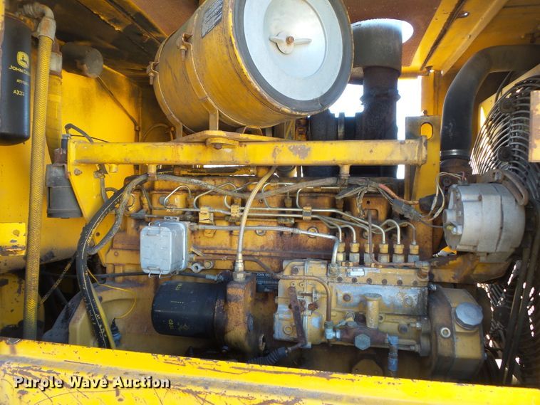 image for item DH7833 1990 John Deere 644E wheel loader