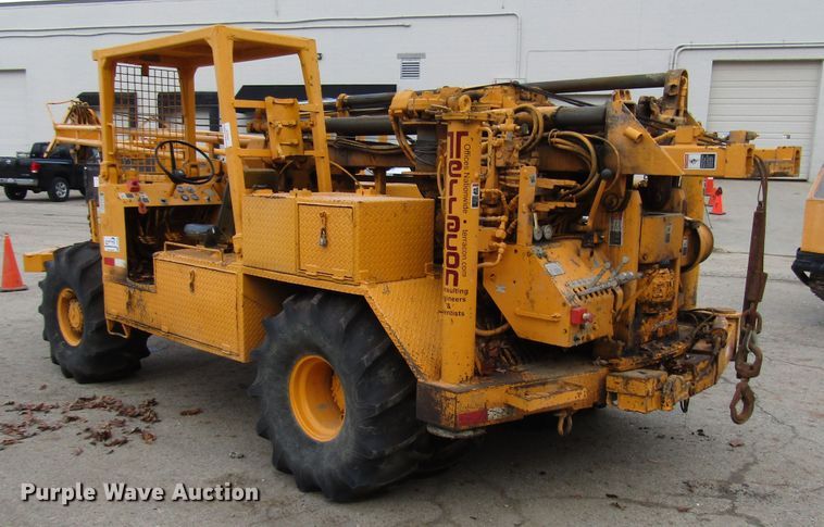 image for item DH8336 1999 CME 550X drilling rig