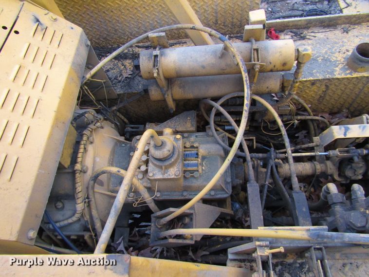 image for item DH8336 1999 CME 550X drilling rig