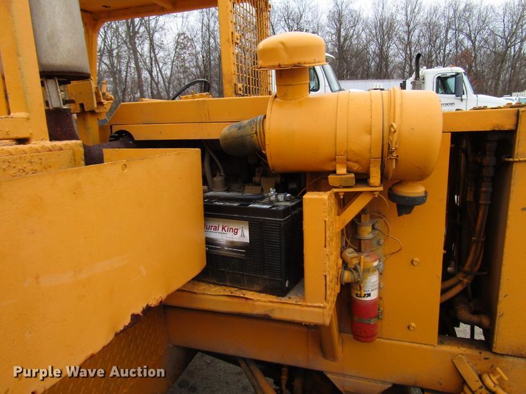 image for item DH8336 1999 CME 550X drilling rig