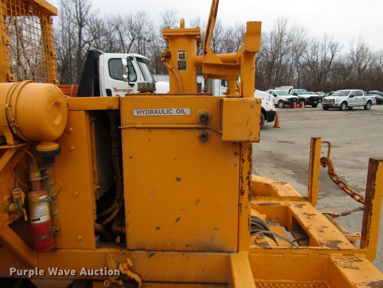 image for item DH8336 1999 CME 550X drilling rig