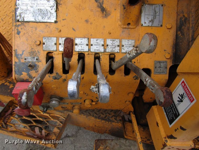 image for item DH8336 1999 CME 550X drilling rig