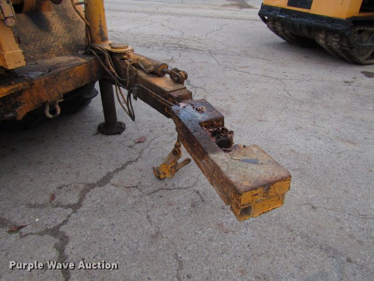 image for item DH8336 1999 CME 550X drilling rig