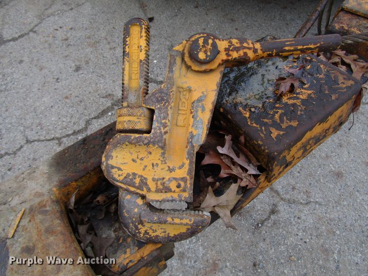 image for item DH8336 1999 CME 550X drilling rig