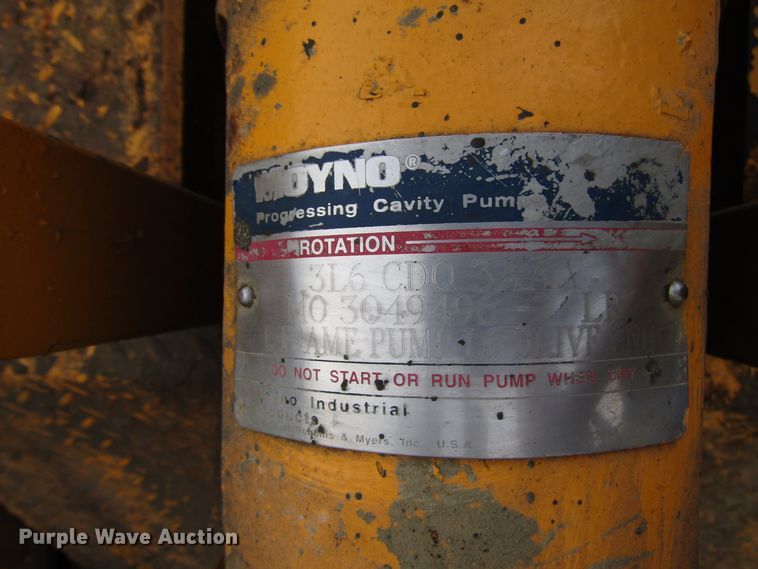 image for item DH8336 1999 CME 550X drilling rig