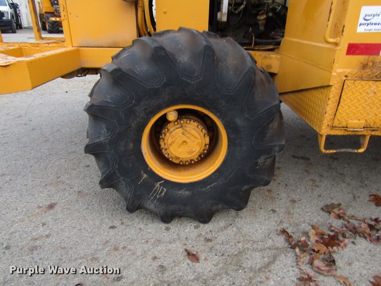 image for item DH8336 1999 CME 550X drilling rig