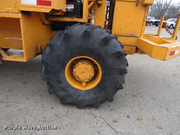 image for item DH8336 1999 CME 550X drilling rig