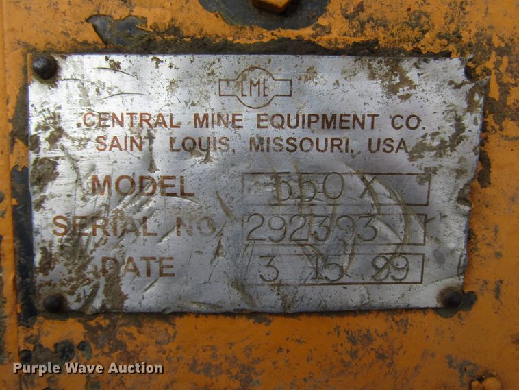 image for item DH8336 1999 CME 550X drilling rig