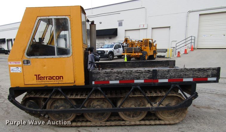 image for item DH8337 Bombardier MCD2-MC track carrier