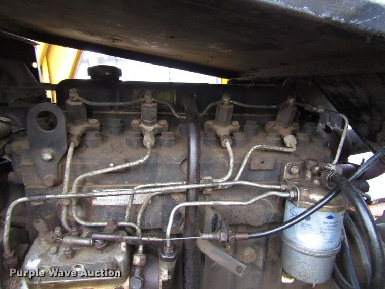 image for item DH8337 Bombardier MCD2-MC track carrier